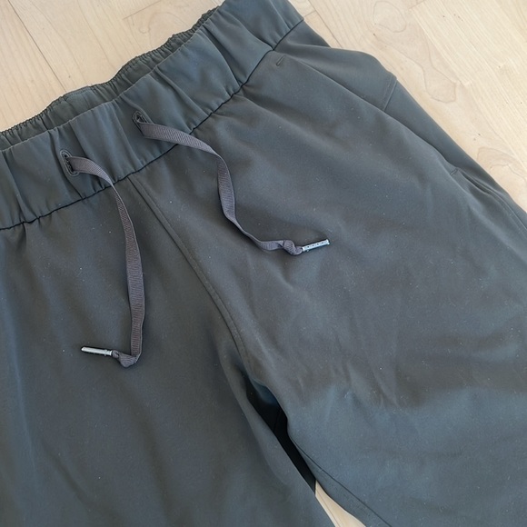 Lululemon casual pant - Picture 2 of 10